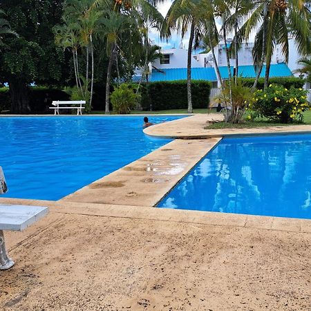 Peaceful And Private Villa กรองด์เบย์ ภายนอก รูปภาพ