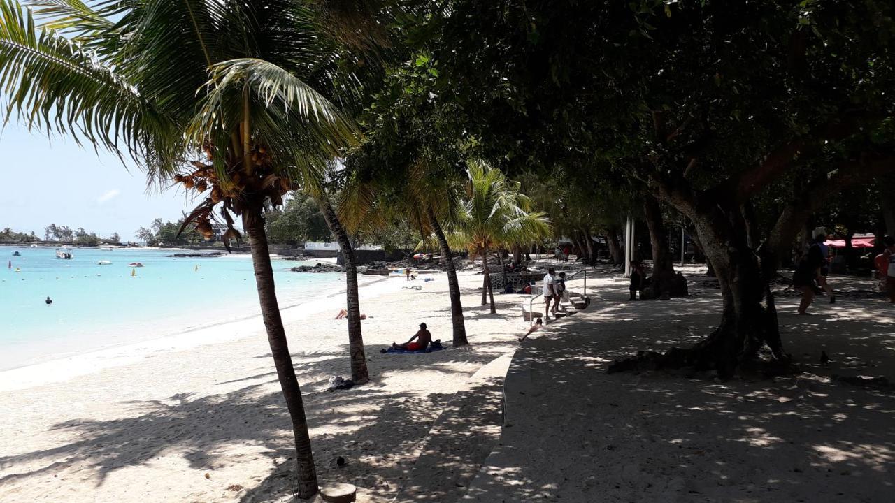 Peaceful And Private Villa กรองด์เบย์ ภายนอก รูปภาพ